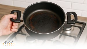 دلایل سیاه شدن قابلمه | بالسی مارکت